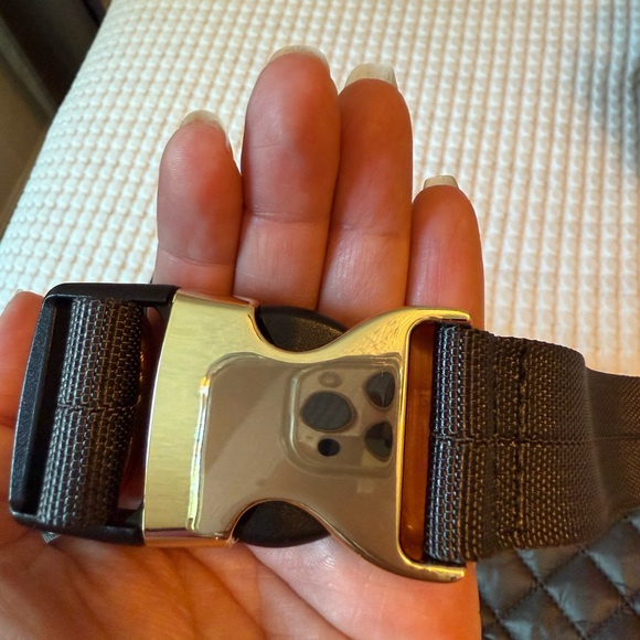 MZ Wallace Magnet Metro Sling - Picture 5 of 7